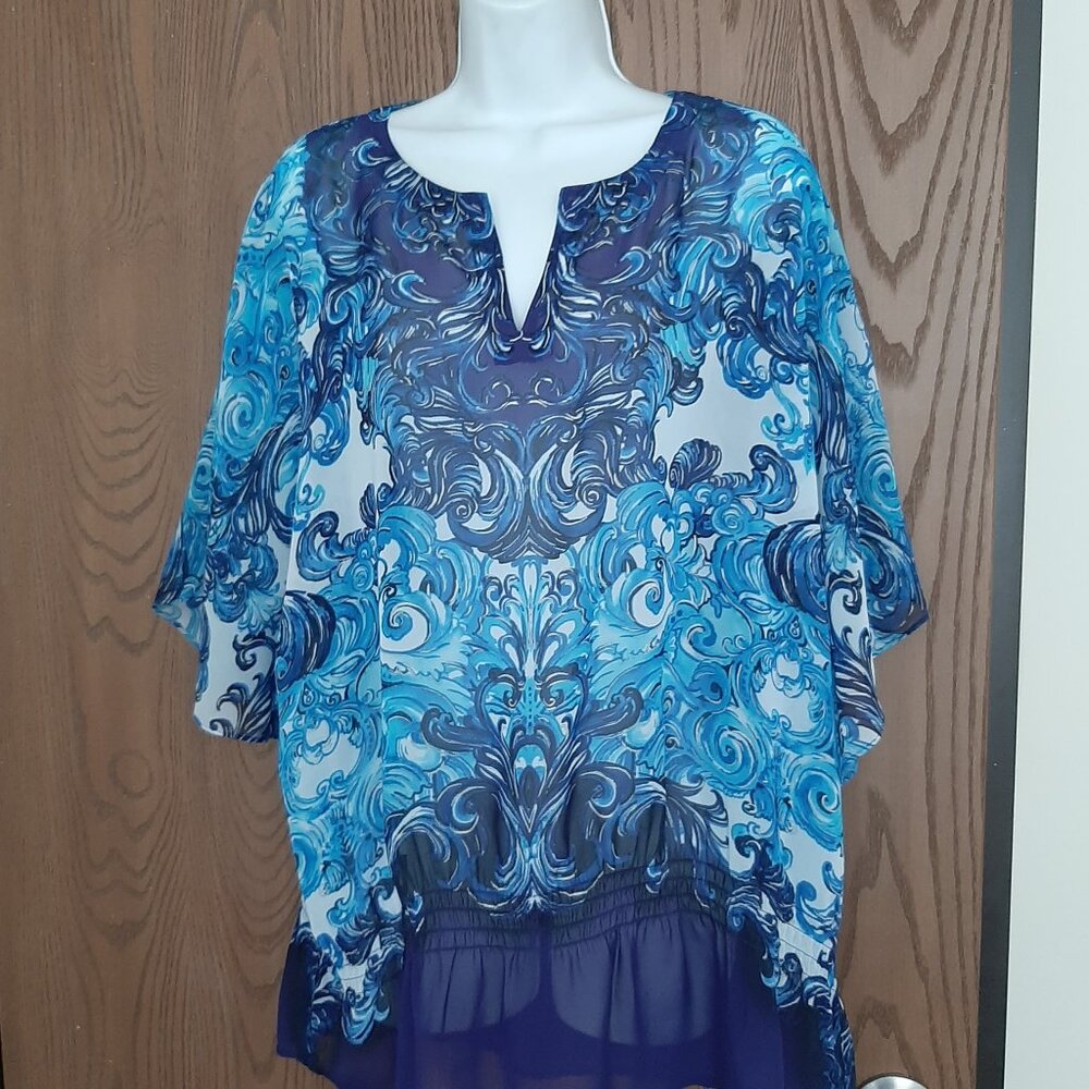 Chico's Shear Blue White V-Neck Paisley Top Size 3 (XL) Handkerchief Sleeve